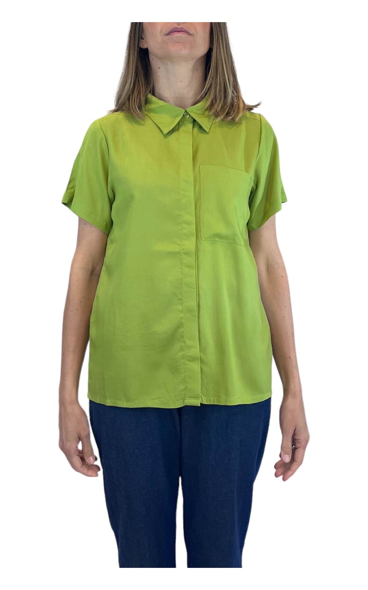 Camicia mezza manica con tasca verde Compañia Fantastica